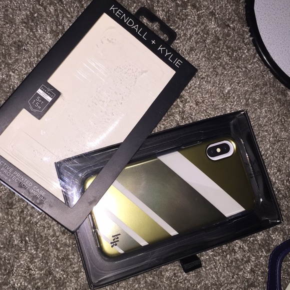 5x$25 Case IPhone X Kendall+Kylie - Picture 1 of 3